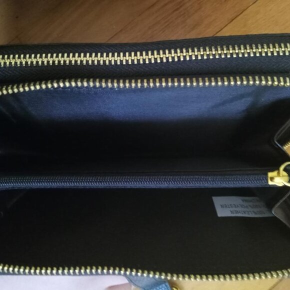 Black vegan leather wallet NWOT - Picture 2 of 6